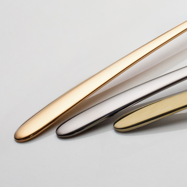 Cuillère à latte avec cœur PVD grise - Love Cutlery