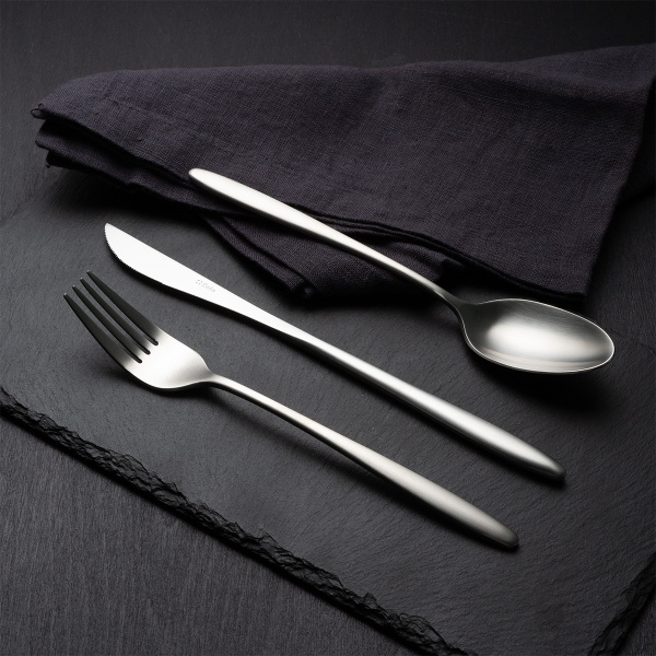 Set de couverts 16 pcs — Aurora mat