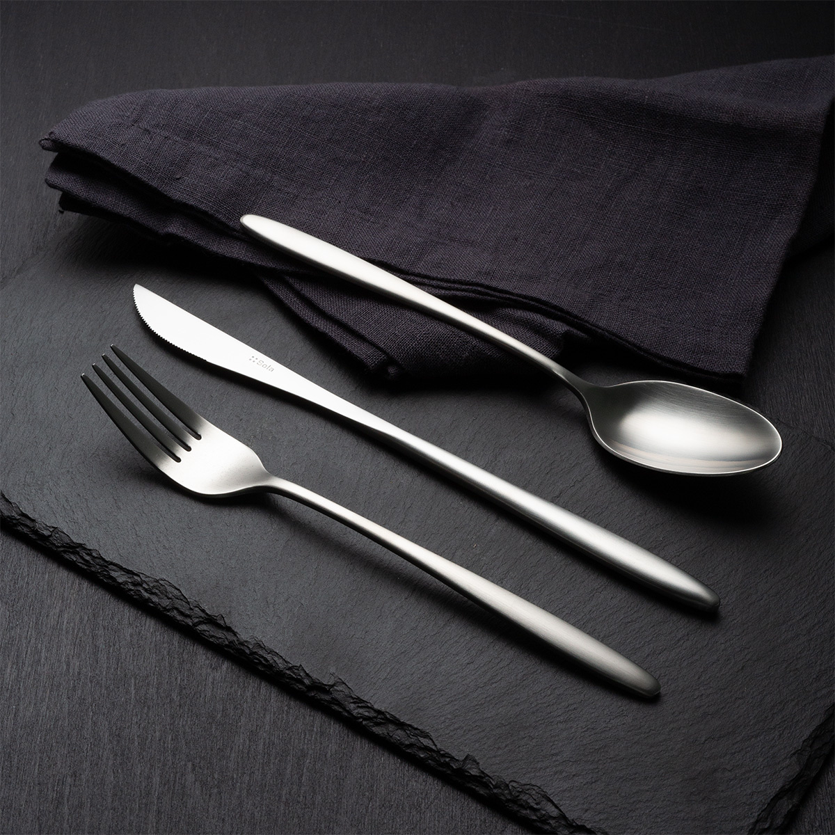 Set de couverts 16 pcs — Aurora mat