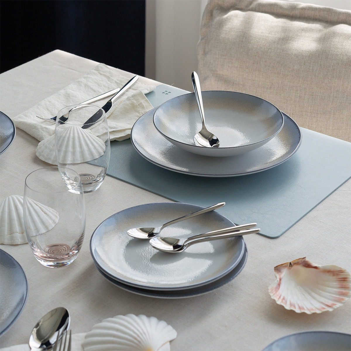 Set d'assiettes 18 pcs - Ice Rim