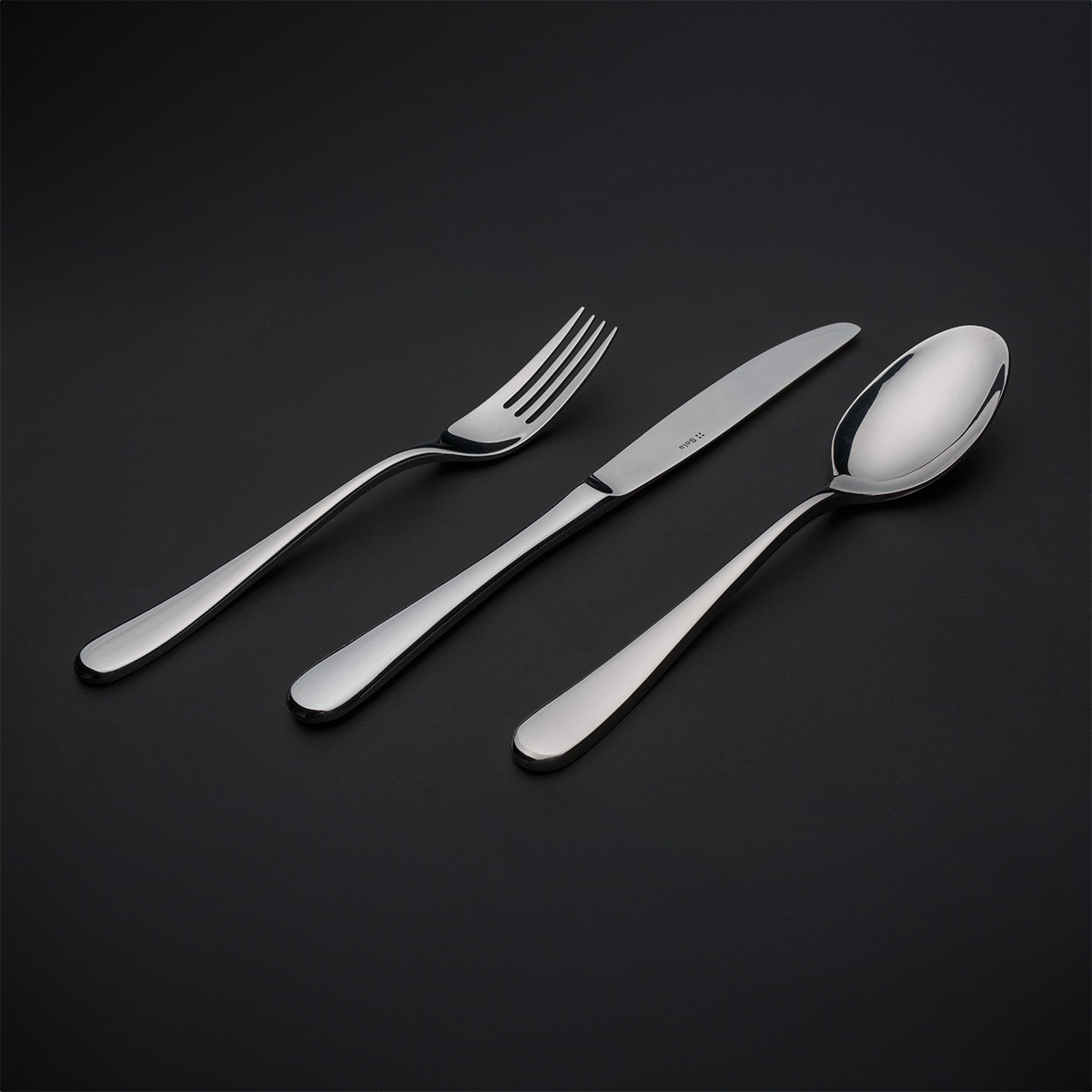 Set de couverts 24 pcs – 7th Generation Cloud