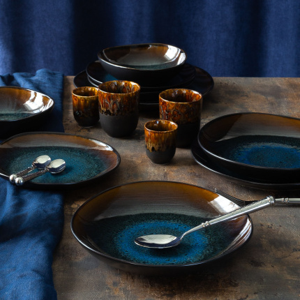 Service d'assiettes 12 pièces | Elements Amber Eye Organic