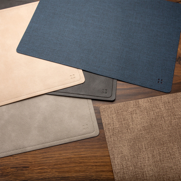 Set de table rectangulaire PVC Taupe 45 x 32 cm – Elements Ambiente