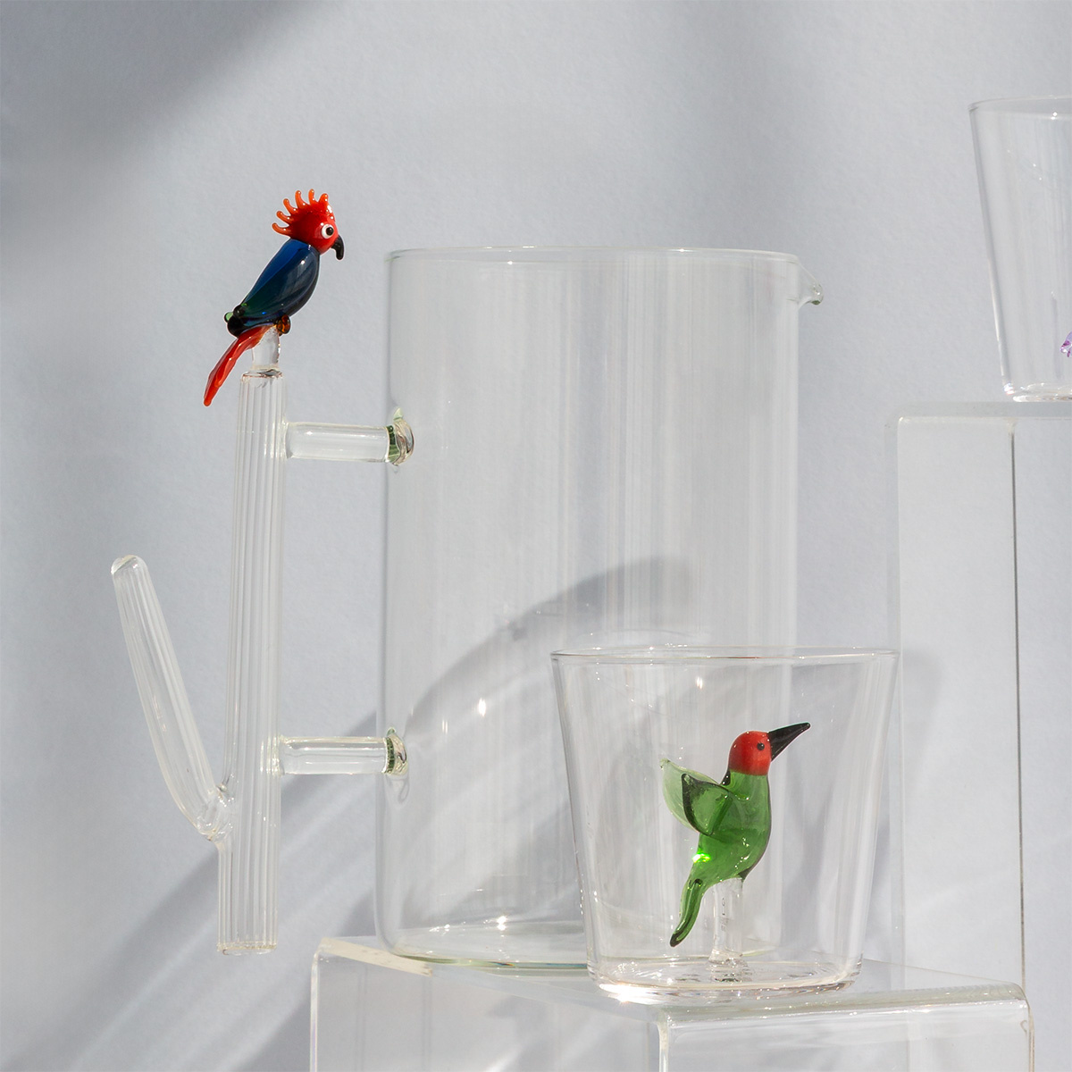 Carafe avec cacatoès rouge-bleu | Ichendorf