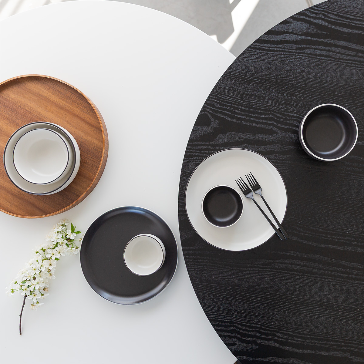 Assiette plate 22 cm — Elements Yin & Yang black