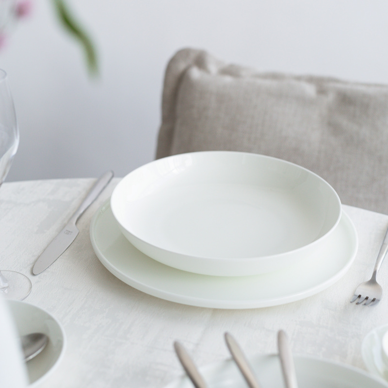 Assiette creuse Coupe 23 cm H : 4 cm – Premium Modern Platinum Line