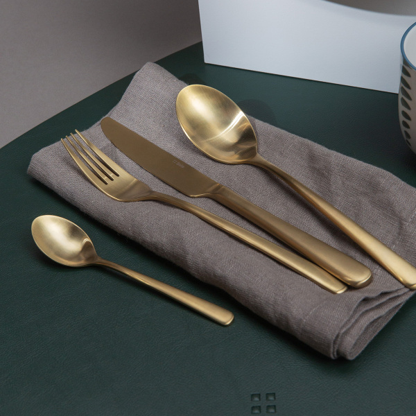 Set de table triangle en PVC vert 45 x 37 cm - Elements Ambiente