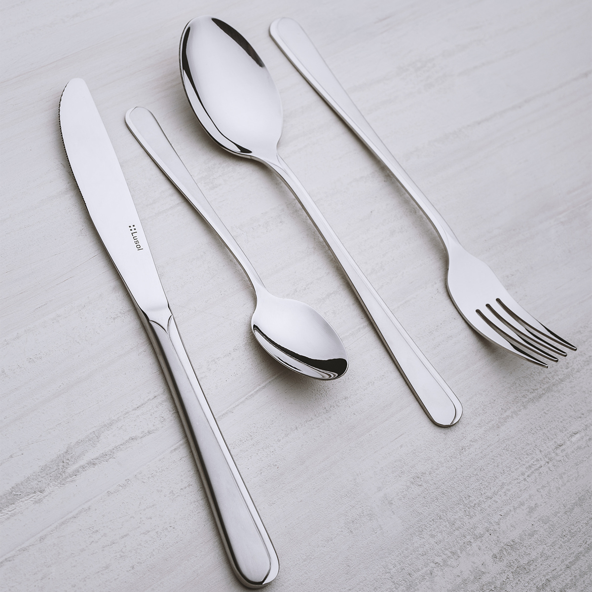 Set de couverts 70 pcs – Perth Quartz CNS