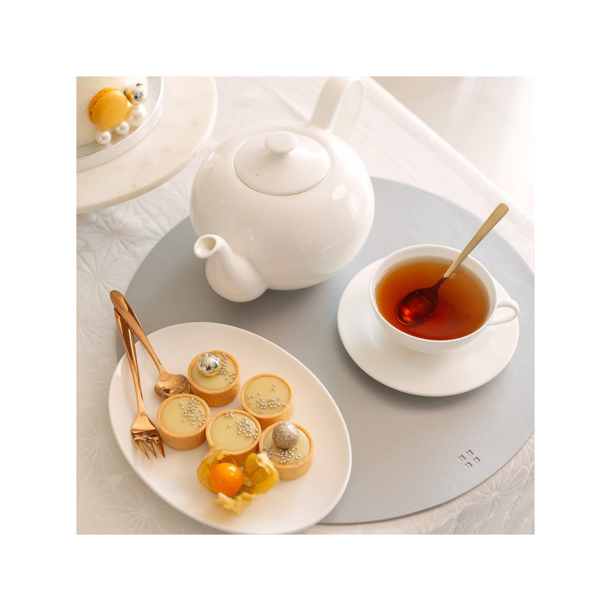 Théière blanche en porcelaine 1,2 l - Premium Platinum Line
