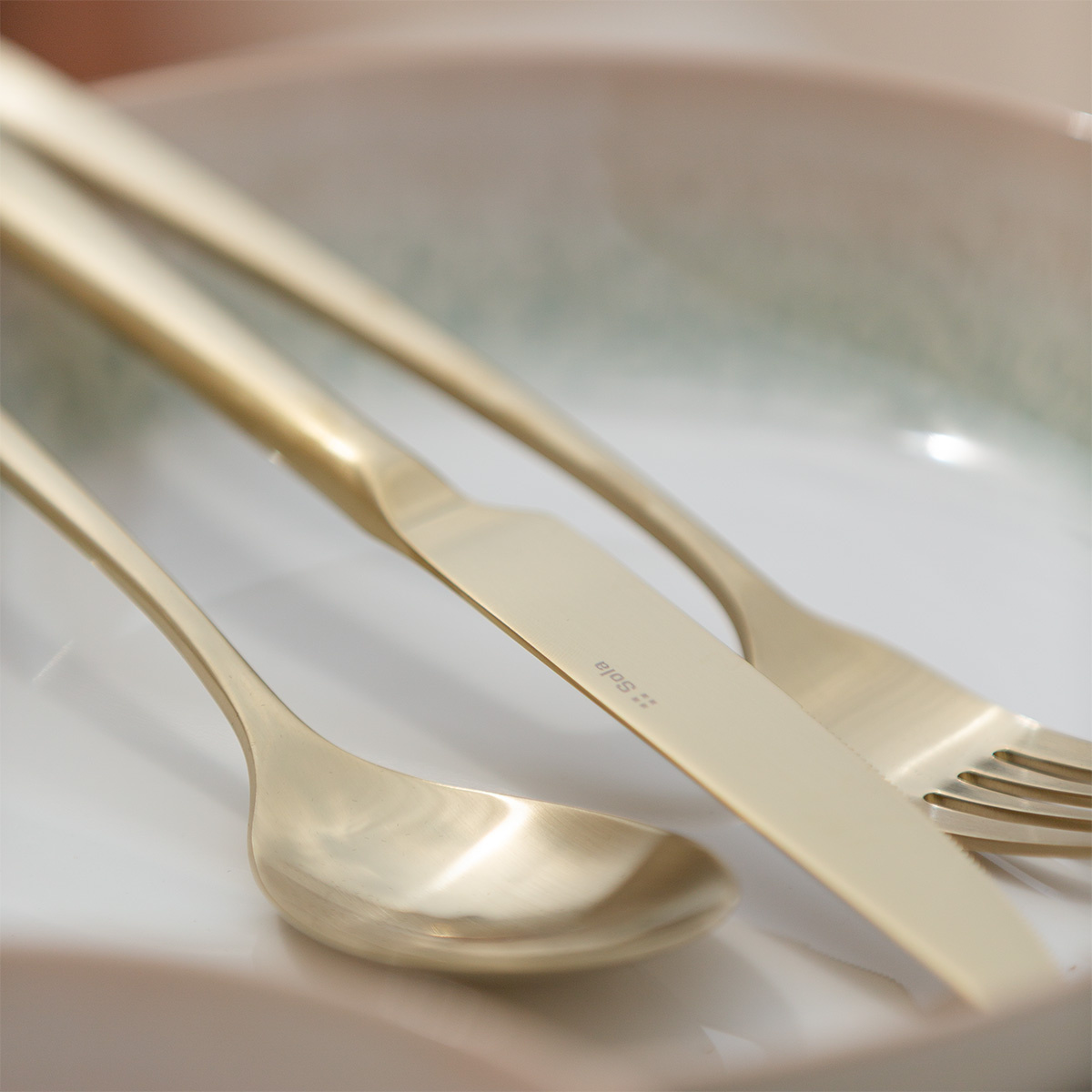 Set de couverts 24 pcs – Salamanca PVD Champagne entièrement mat