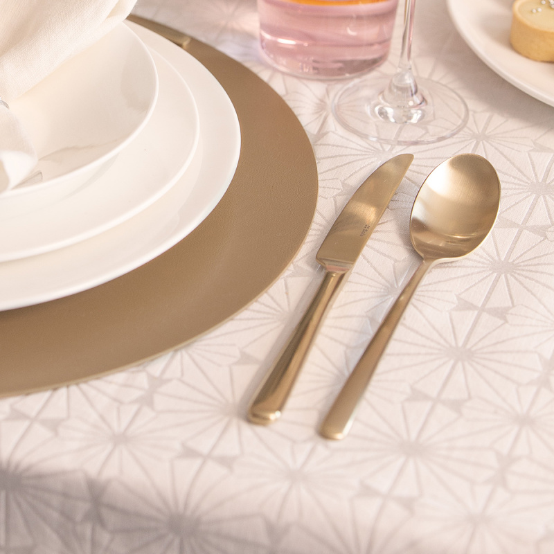 Ménagère 16 pièces – Salamanca PVD Champagne mat