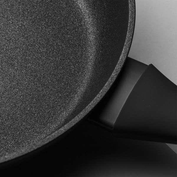 Poêle Uranus Black ø24 cm