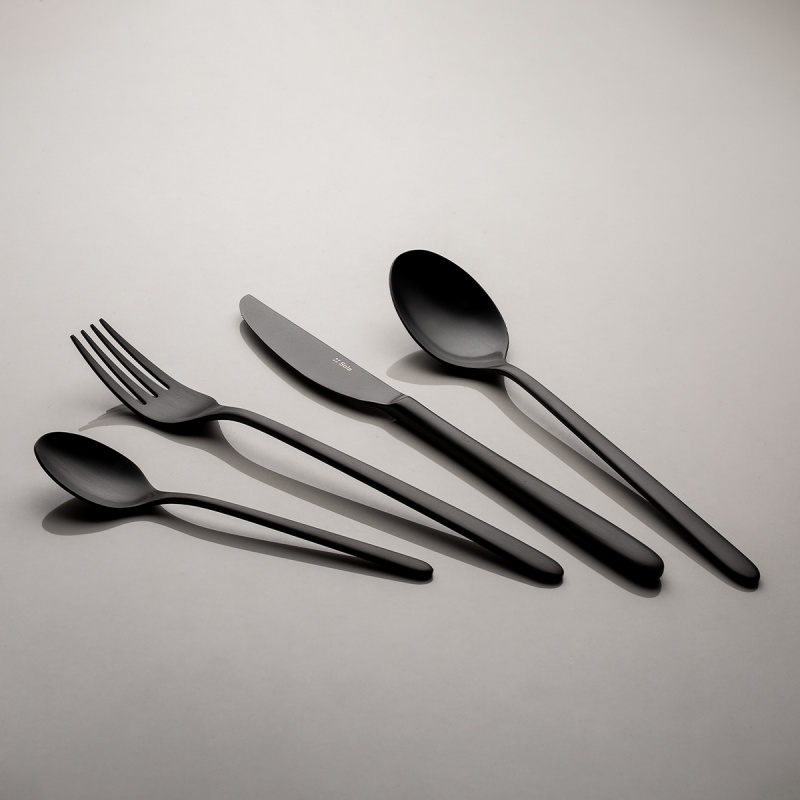 Set de couverts 16 pcs – Sira PVD noir entièrement mat