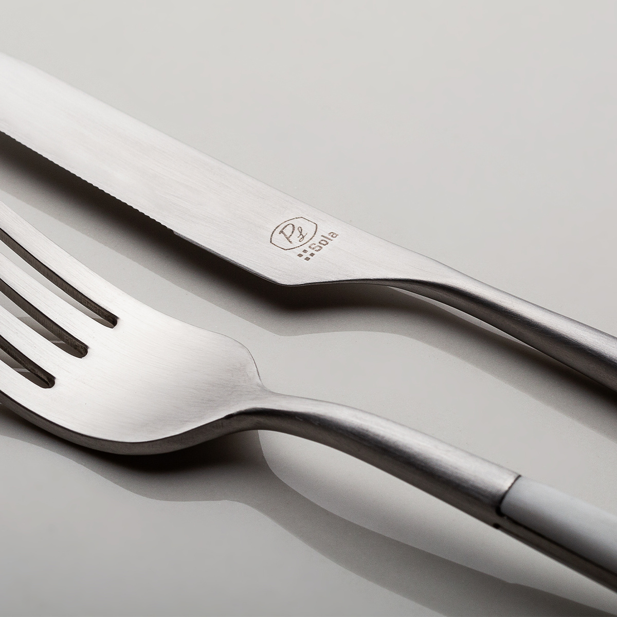 Set de couverts 30 pcs – GAYA Exeter Bistro manche blanc