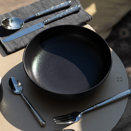 Assiette creuse U-Coupe 21 cm – Basic noir mat