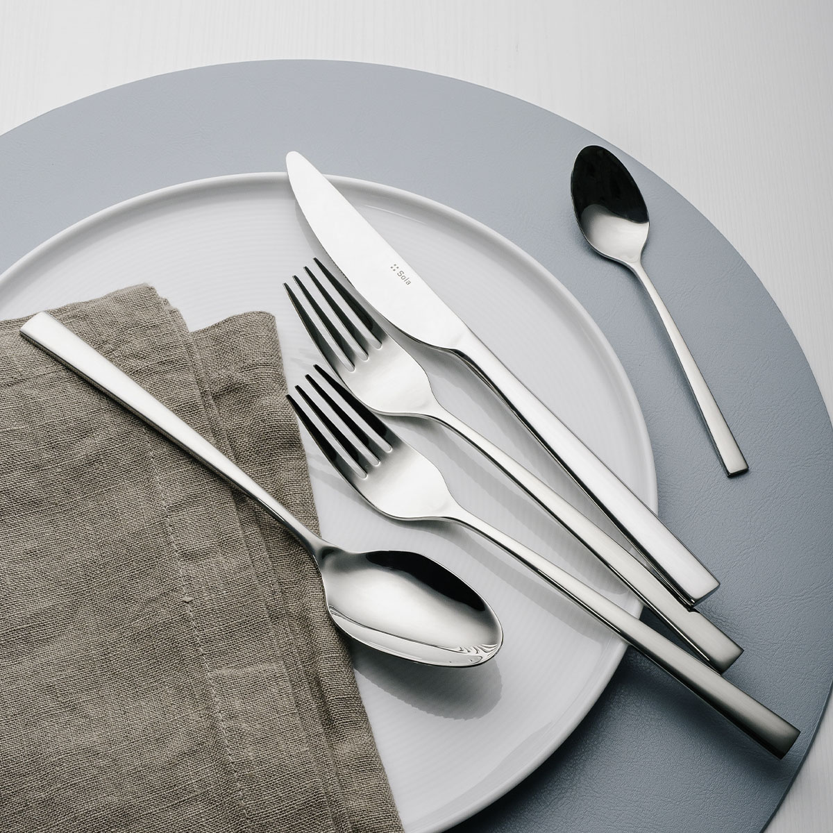 Set de couverts 24 pcs – Lausanne