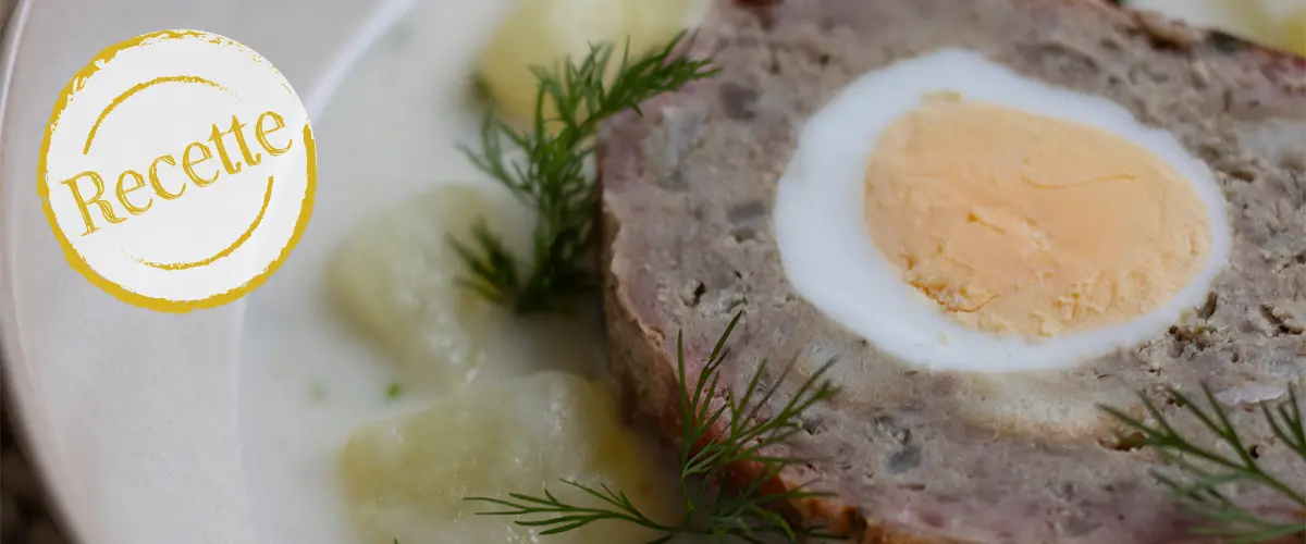 Ragoût de pommes de terre avec le meilleur pain de viande